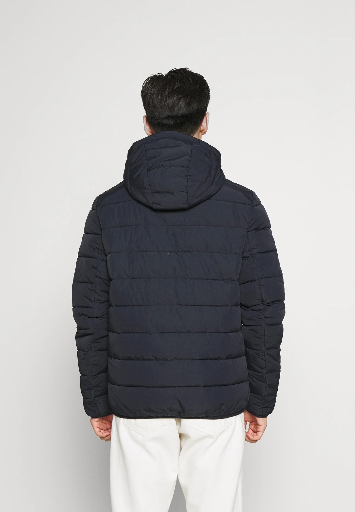 LIGHTWEIGHT PUFFER JACKET